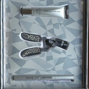 Rodan + Fields Lash Curler